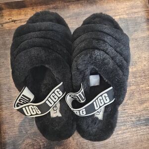 UGG Women's, Fluff Yeah Slide Black White Spell Out Size 8